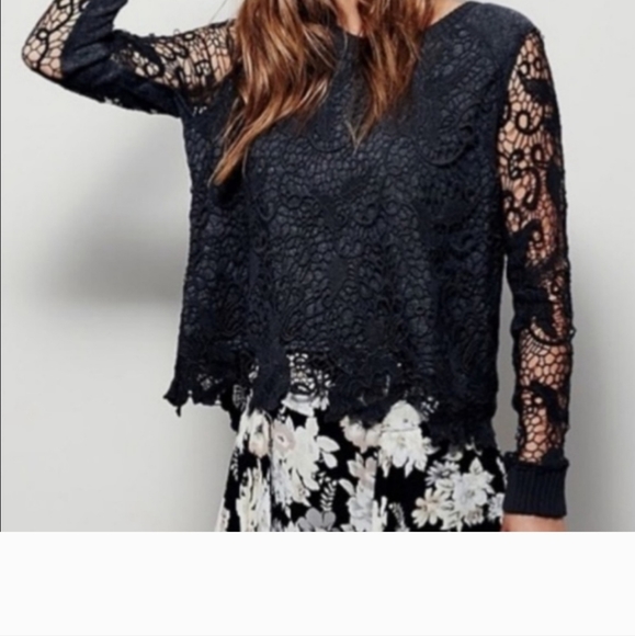 Free People “Pretty Rad” Sweater Gray Lace Crochet Split Back - Picture 2 of 8